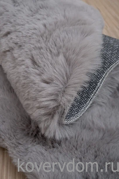 Ковер из искусственного меха Krolik 1000A T9082_GREY шкура Ковер из искусственного меха Krolik 1000A T9082_GREY шкура