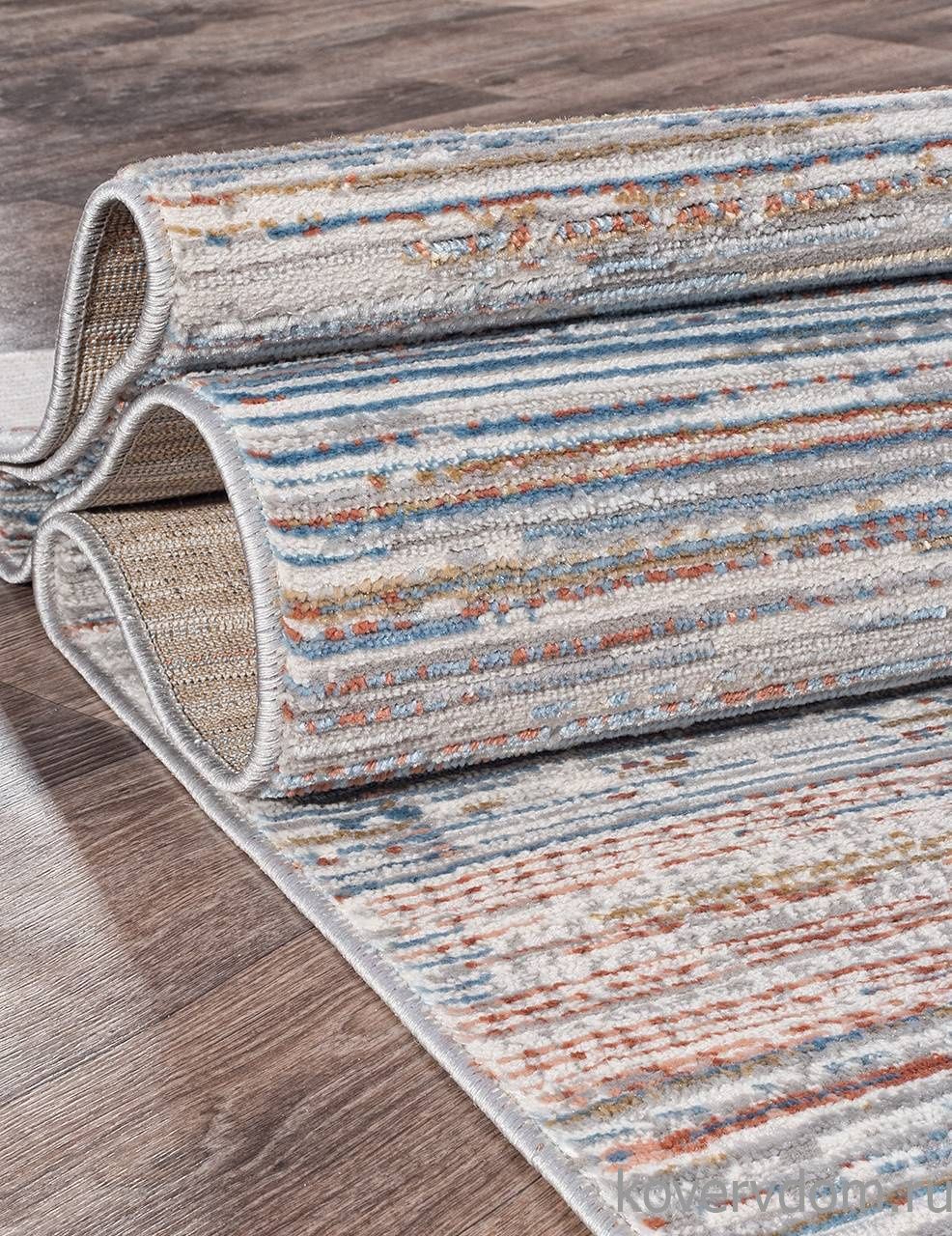 Ковер EFES G498C WHITE / SALMON Ковер EFES G498C WHITE / SALMON